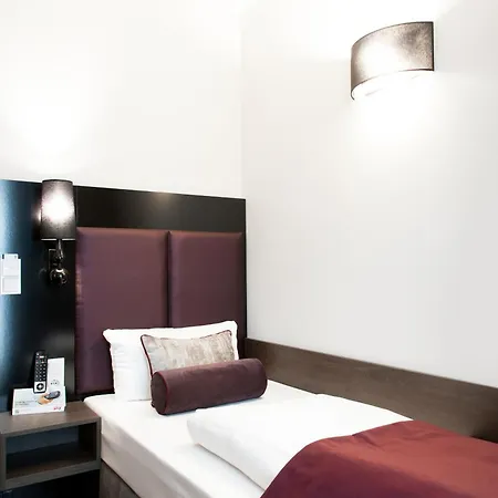 Fair Europaallee * Frankfurt am Main