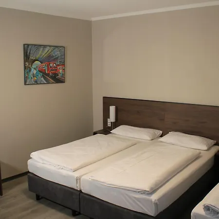 Fair Europaallee Hotel *