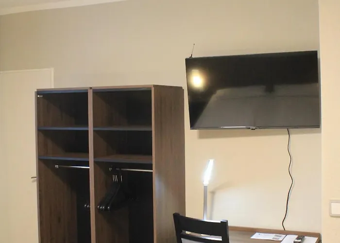 Fair Europaallee מלון *